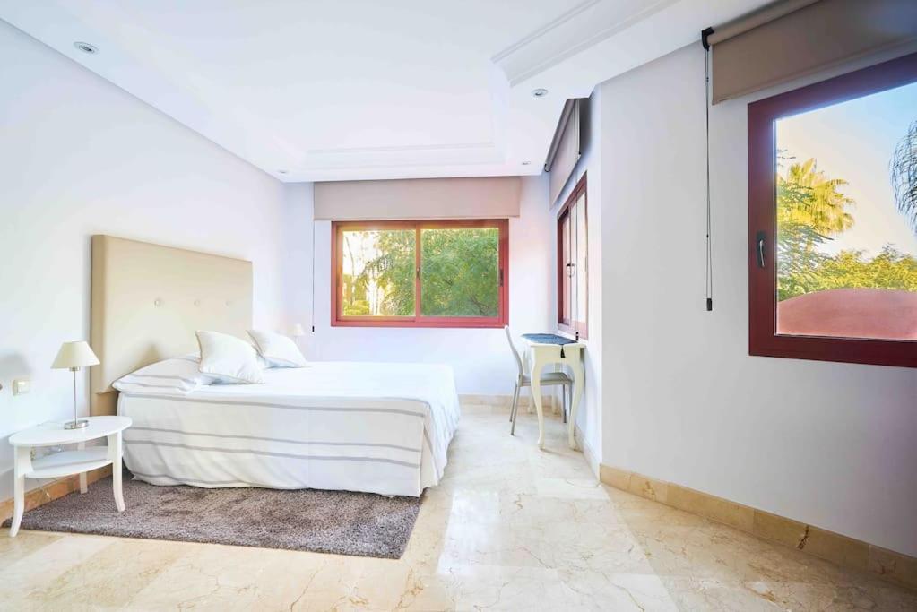 Luxury Duplex Penthouse By Puerto Banus Сasa de vacaciones *