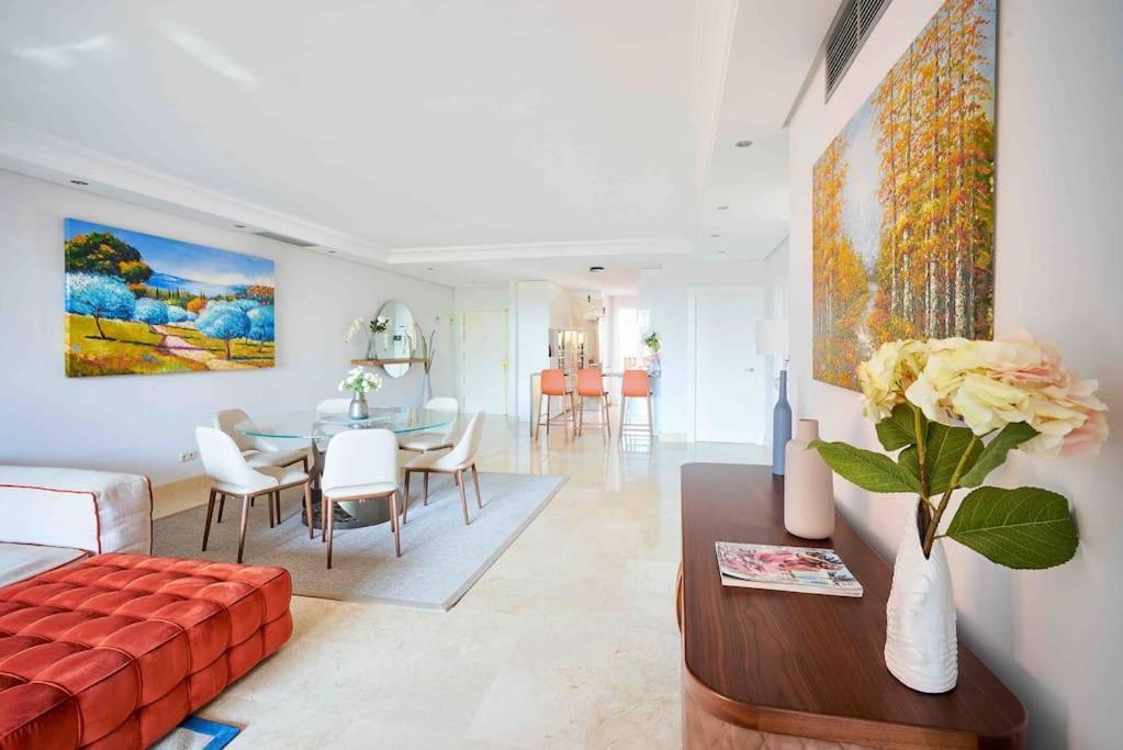 Luxury Duplex Penthouse By Puerto Banus