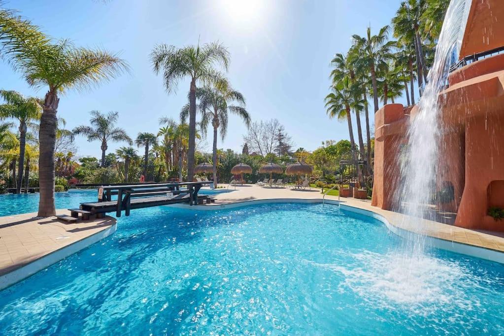 Сasa de vacaciones Luxury Duplex Penthouse By Puerto Banus Marbella