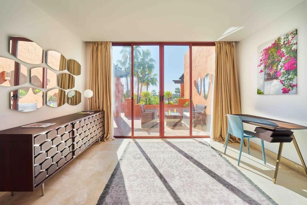 Luxury Duplex Penthouse By Puerto Banus