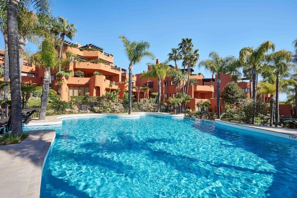 Luxury Duplex Penthouse By Puerto Banus Сasa de vacaciones *